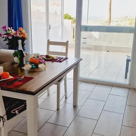 Ocean View 1 Bedroom In アデヘ
