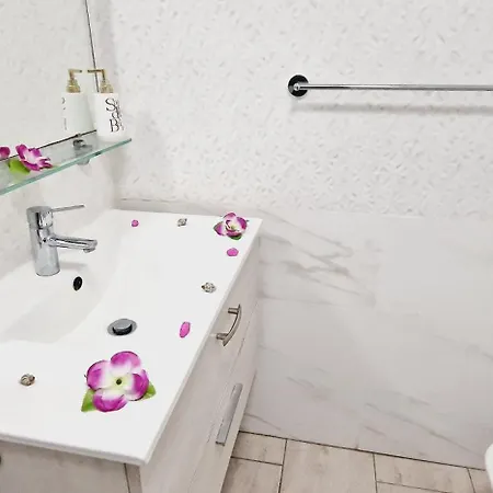 Hébergement de vacances Ocean View 1 Bedroom In *